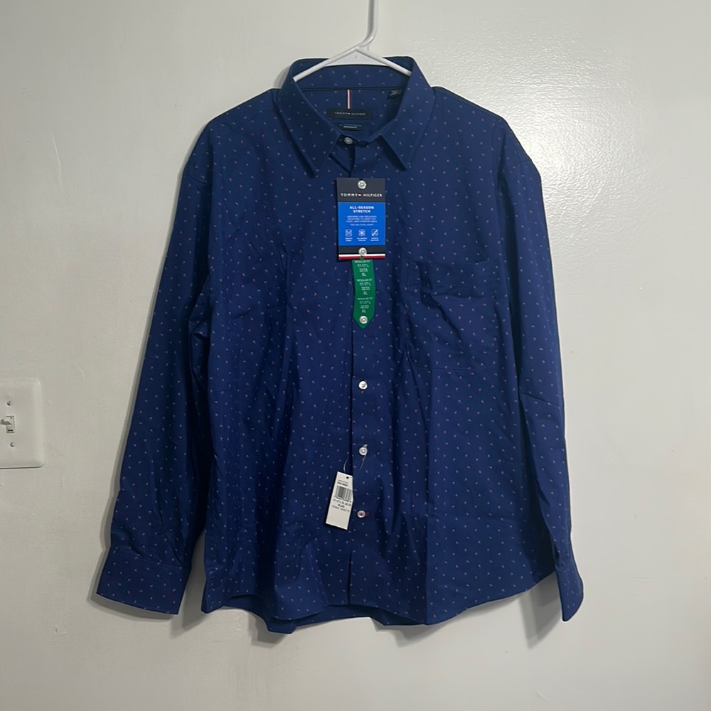 Tommy Hilfiger long sleeve dress shirt